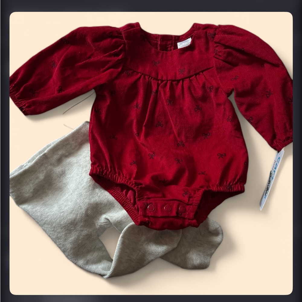 Carters newborn 2pc